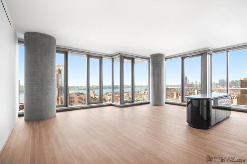 3 Bedrooms - Condo - New York State -..