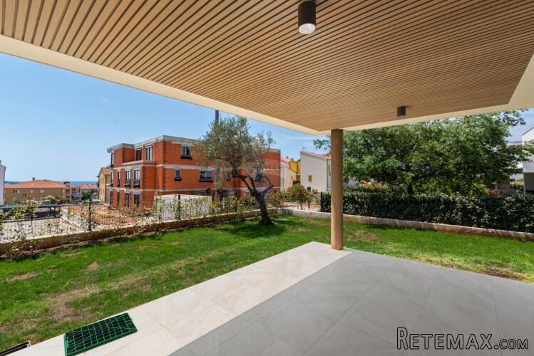 Istra, Novigrad - Stan u prizemlju s vrtom u novogradnji - 3