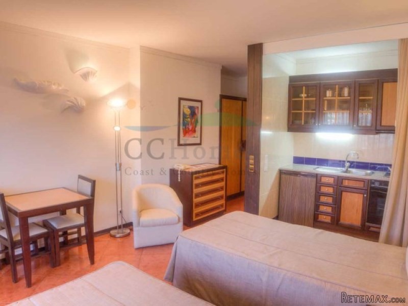 Renovated studio apartment for holidays..