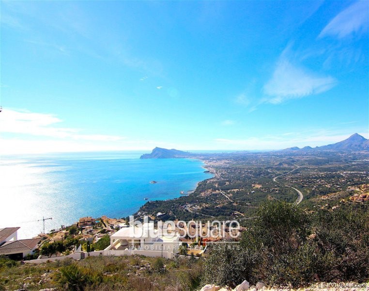 Exceptional Plot with Sea View in Altea.. - 2