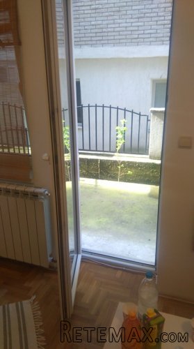 Prodajem stan na Zarkovu 20m2+15m2 terasa - 7