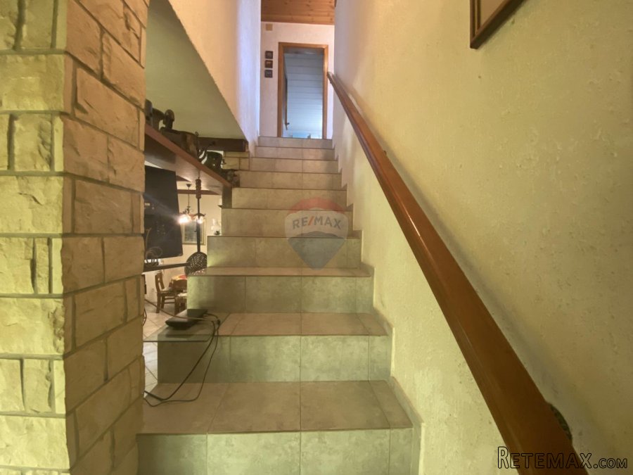 Otok Krk, Dobrinj, samostojeća kuća 3S+DB, 100 m2 - 8
