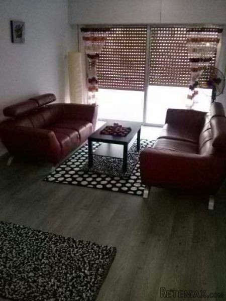 CENTRAL LOCATION! 1 Bedroom apartment.. - 2