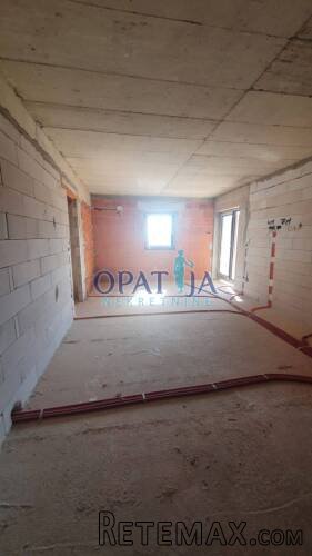 Senj, kuća sa 6 apartmana, podzemni parking - 2