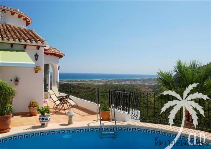 Fantastic sea views from this south-facing detached villa.. - 3