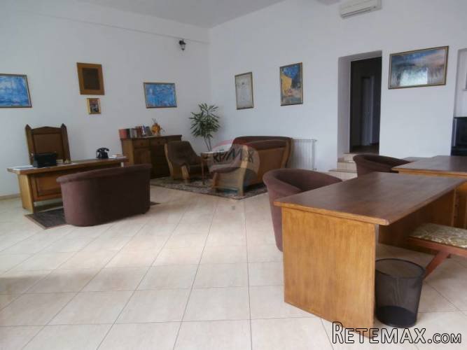 VABRIGA-kuća sa poslovnim prostorom - 2