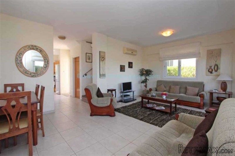 House Detached - For Sale - 3 Bedrooms - 2