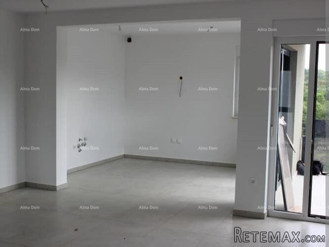 Prodaje se prostrani 5-sobni stan površine 150 m², Poreč - 4
