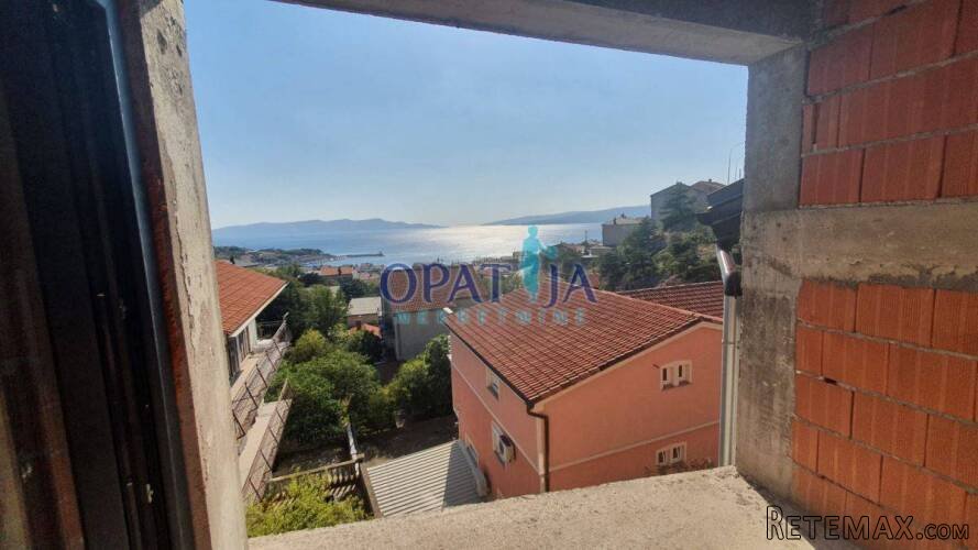 Senj, kuća sa 6 apartmana, podzemni parking - 4