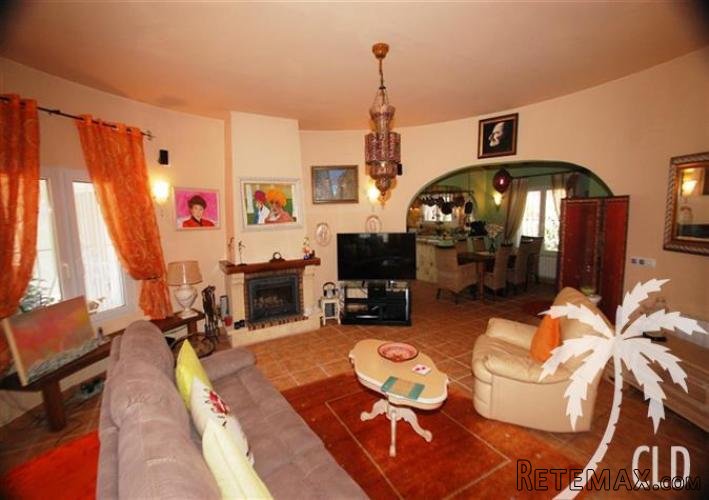 Fantastic sea views from this south-facing detached villa.. - 5