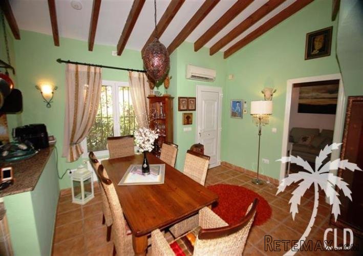 Fantastic sea views from this south-facing detached villa.. - 6