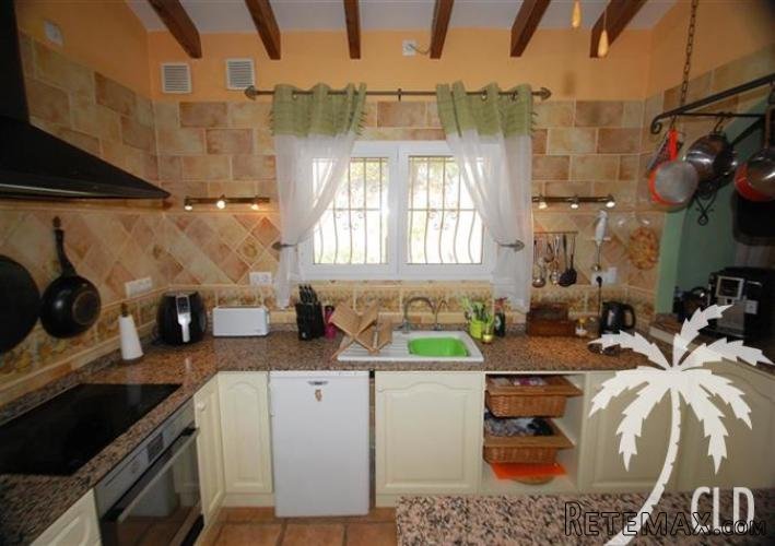 Fantastic sea views from this south-facing detached villa.. - 7