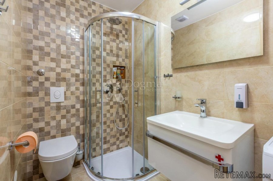 MALINSKA - APARTMAN S VELIKOM OKUĆNICOM - 7