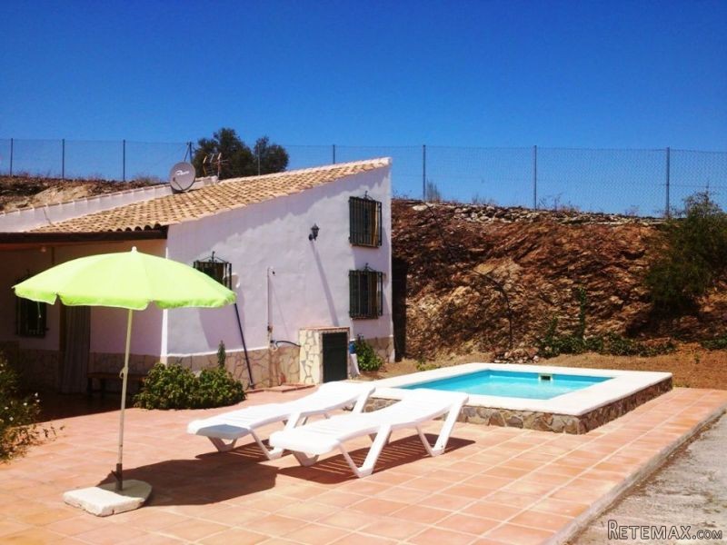2 bedroom, 1 bathroom Finca/Country.. - 2