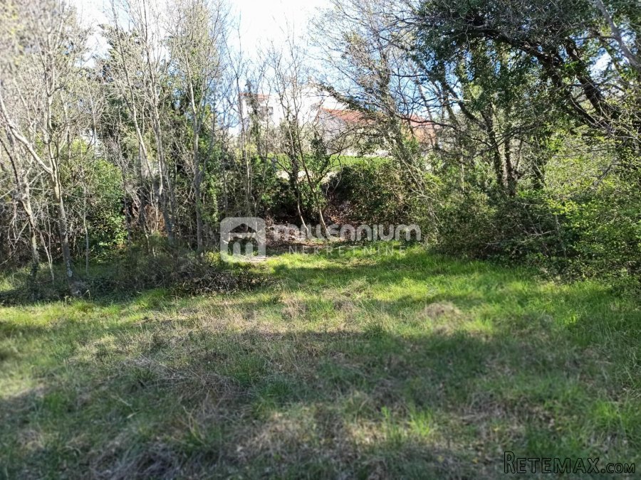 Jablanac, 19.318m2 zemljišta od čega 2.264m2 građevinskog - 2