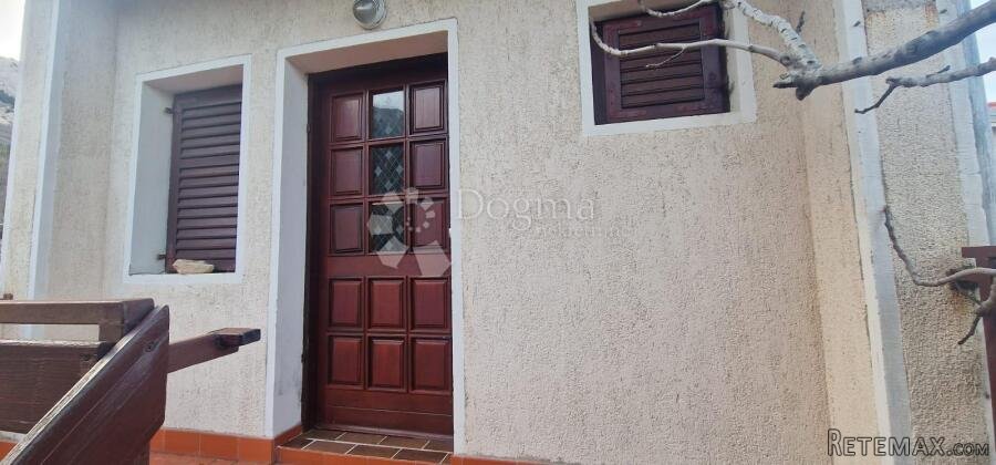 PRILIKA! Kuća-dva manja apartmana-okolica Baške - 2