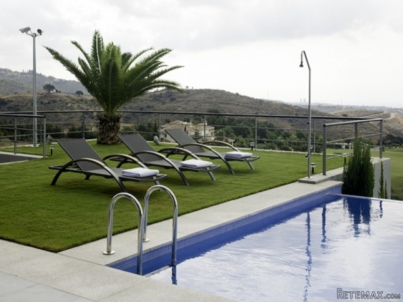5 Bedroom Modern Villa For Sale.. - 2