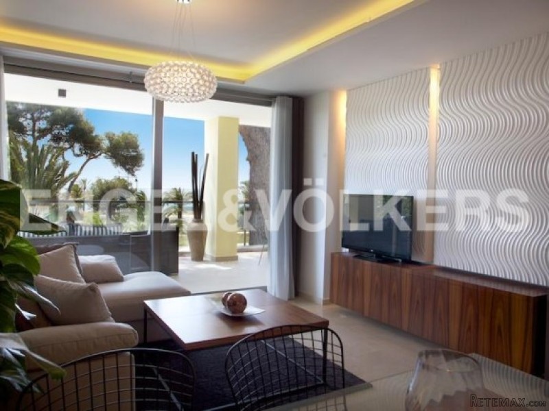 Luxury Apartment 2 Bed 2 Bath In Front.. - 2