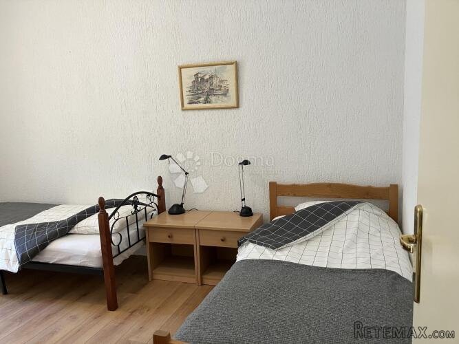 Odličan mali stan u centru grada - 3