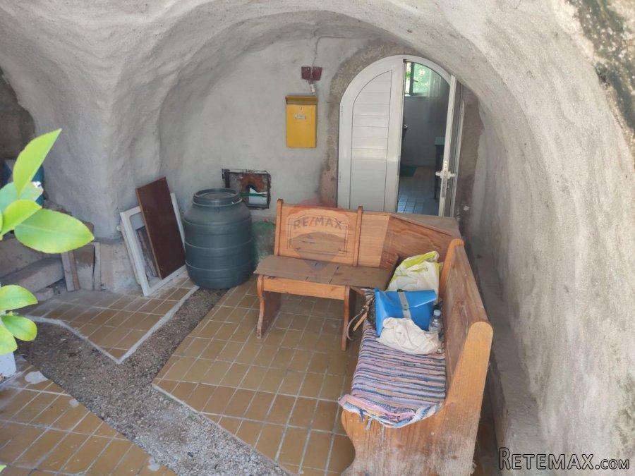 Draga Bašćanska - kuća u nizu 75m2, terase - 4