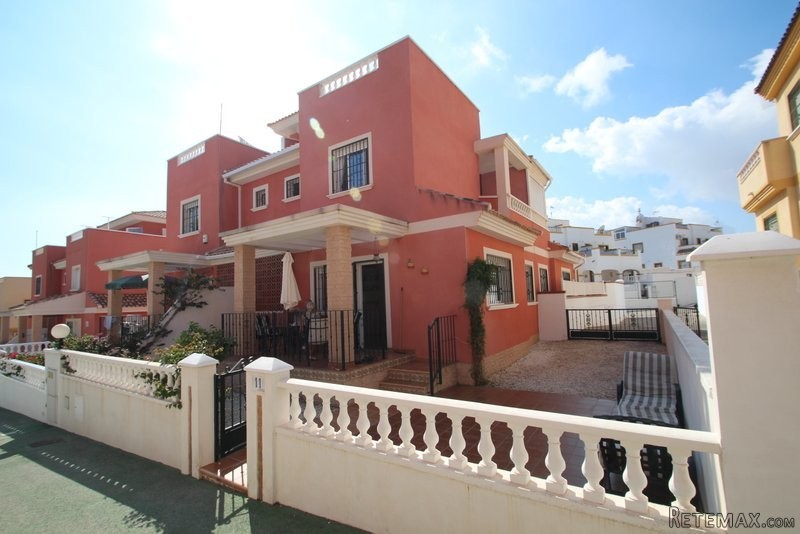 2 Bedrooms - Townhouse - Alicante - For..