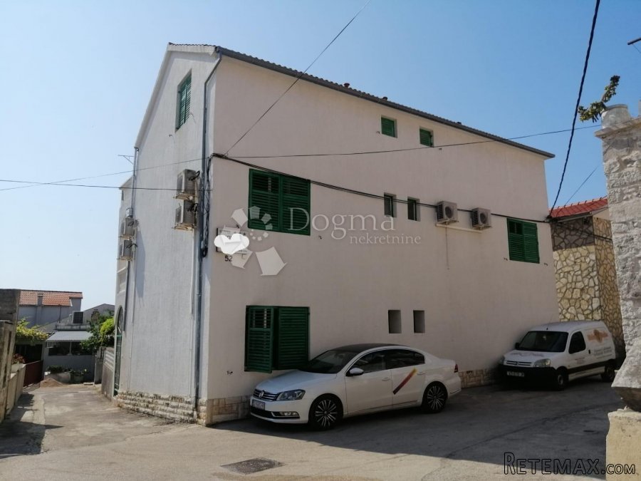 VODICE, apartmanska kuća sa panoramskim pogledom na more - 2
