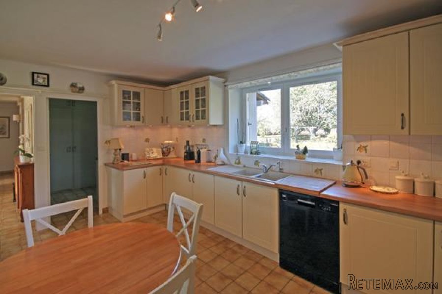 Clussais-la-Pommeraie (79) - Beautifully presented 5 bed/4bath.. - 8