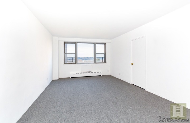 2 bedroom Apartment For Sale: 5700.. - 2