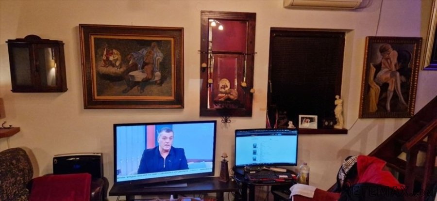 Centar Zemuna kuca sa dva stana-retko u ponudi - 11