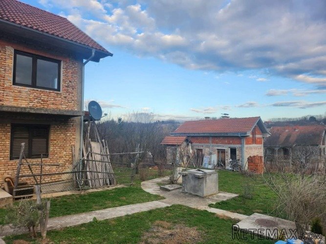 Prodajem kucu u Vranicu - 3