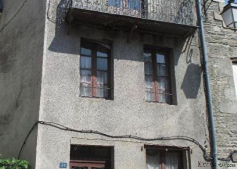House with Garden in Market Town