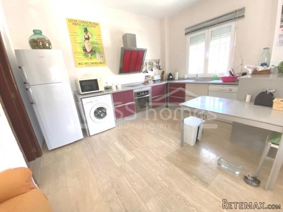 Large 2 bed 1 bath country property with garage and great.. - 14