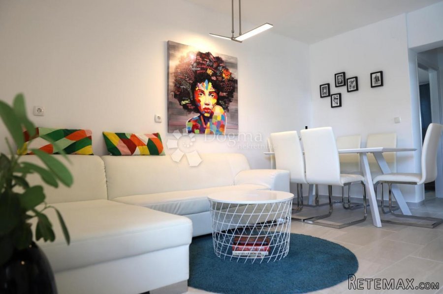 MALINSKA - APARTMANSKA KUĆA S DVA BAZENA - 5