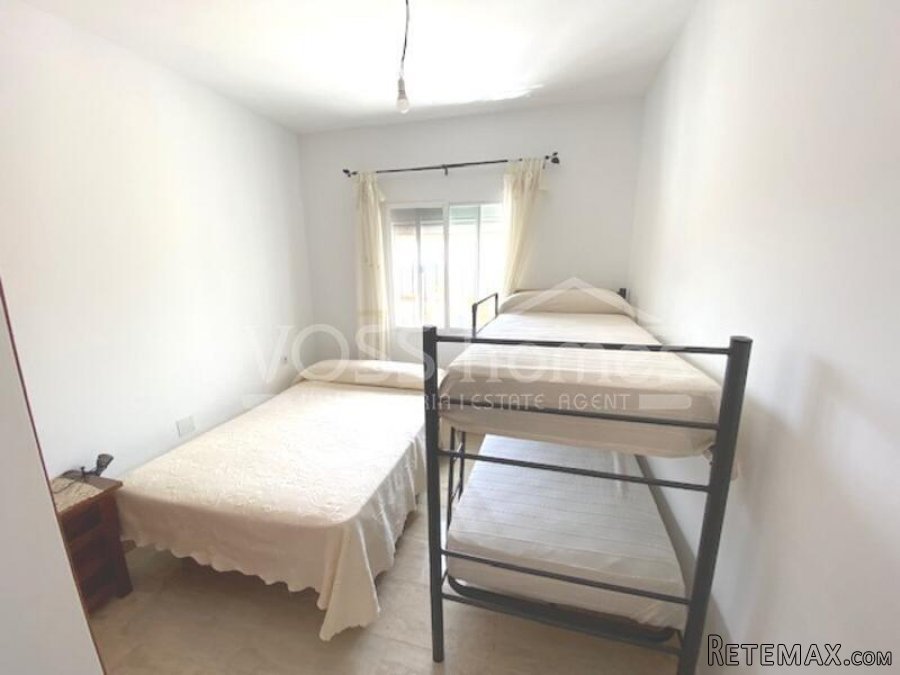Large 2 bed 1 bath country property with garage and great.. - 19