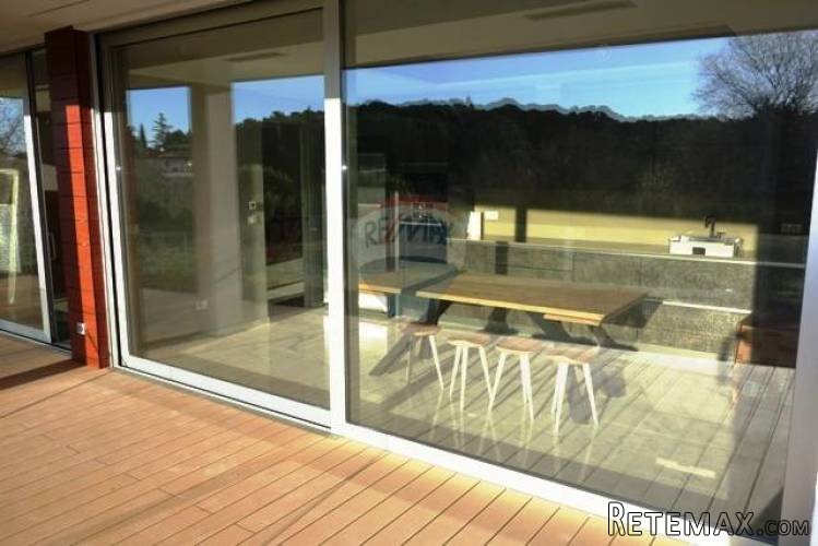 LUKSUZAN DVOETAŽNI APARTMAN U ROVINJU - 4