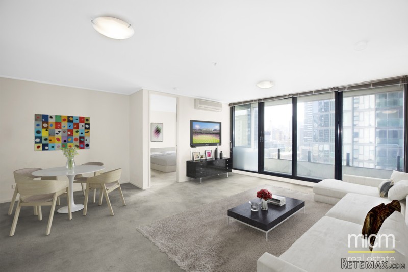 Ultra-Generous Southbank Living in The..