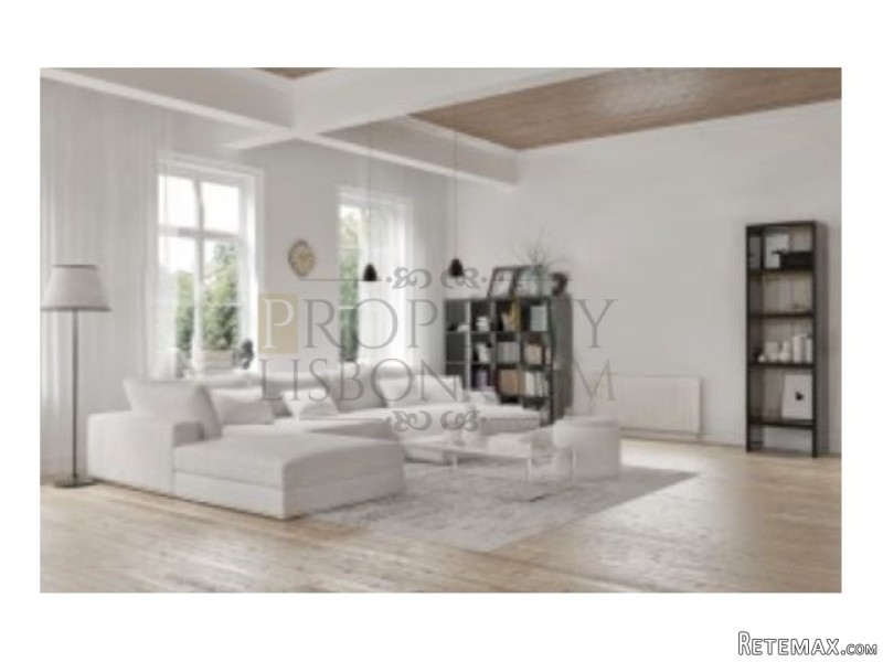T2 New Lisbon Apartment in Avenida..