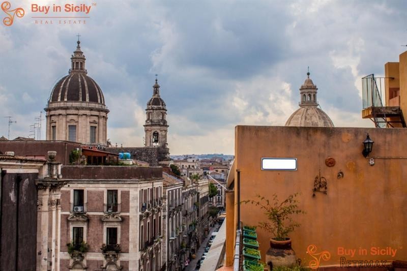 4 bedroom PentHouse For Sale: Catania..