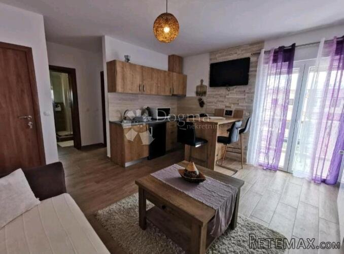 Kuća s 3 apartmana u mirnom dijelu Vodica! - 5