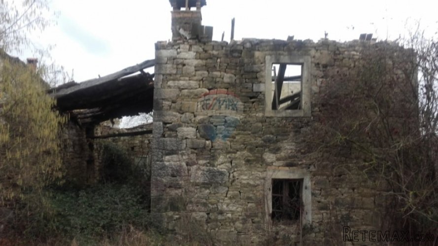 Pazin, starina za kompletnu obnovu na mirnoj lokaciji - 2