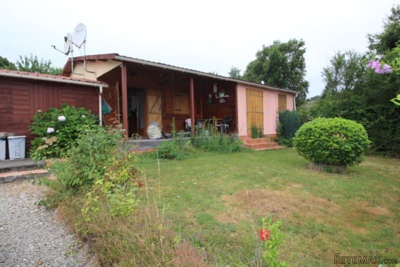 Two Bedroom House Close To Market Town