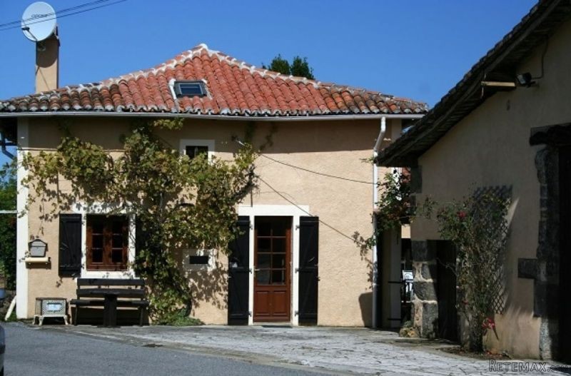 It's Got The Lot!! Lovely 3 Bed House..