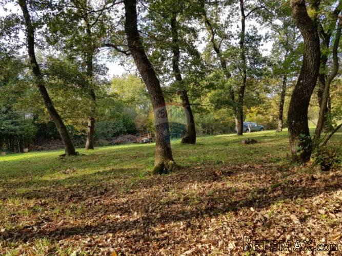 Građevinska parcela površine 980 m2 u mirnom, rubnom... - 3