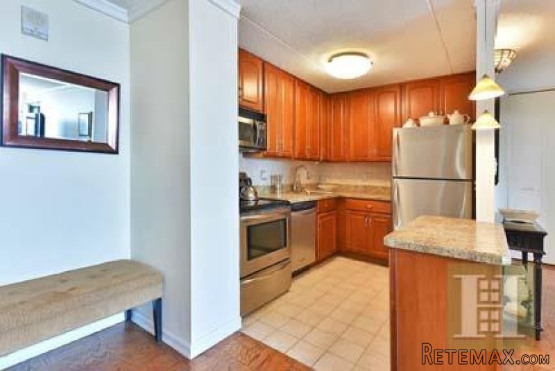 1 bedroom Apartment For Sale: 250 GORGE.. - 2