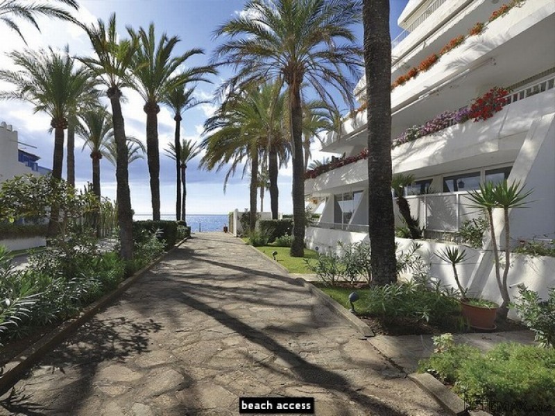 Apartment for sale in Golden Mile..