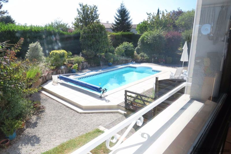 Villa With Swimming Pool Village Setting - 2