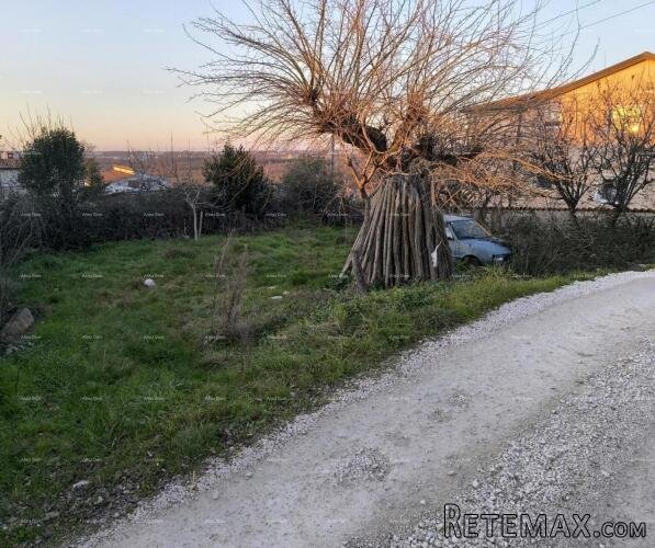 Prodaja kuće za renovaciju s građevinskim zemljištem, bl.. - 4