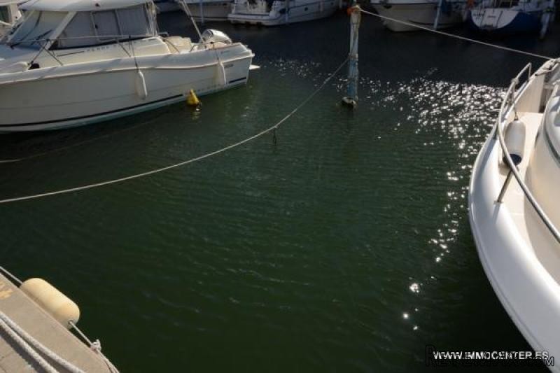 ROSES SANTA MARGARIDA: Mooring of 8 x 3.. - 2