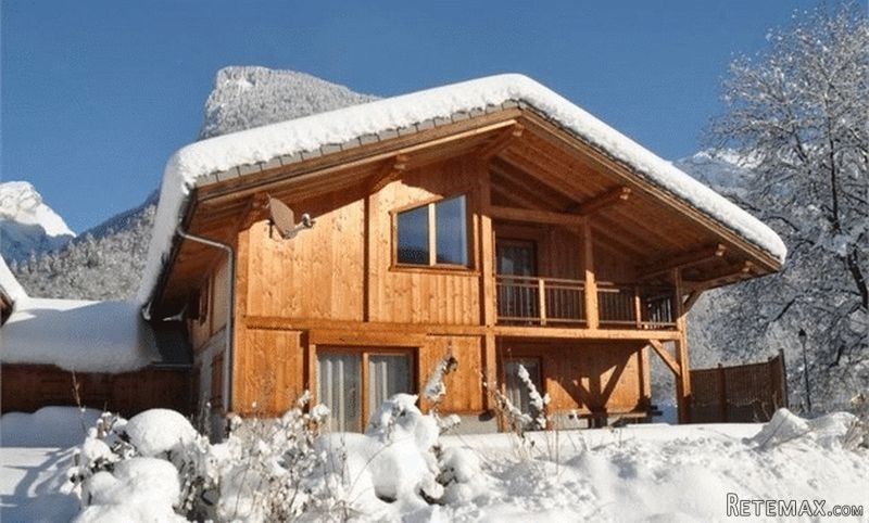 Superb 5 Bedroom Chalet, Samoens