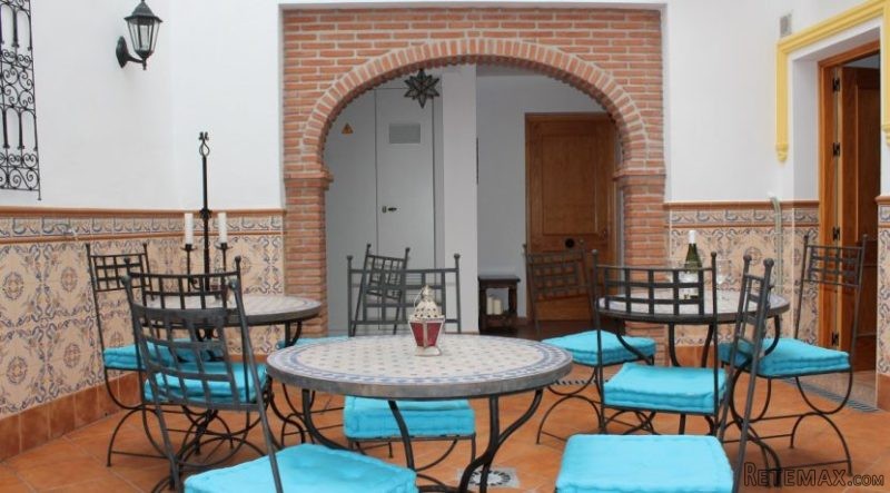 Fantastic Business Opportunity Canillas..